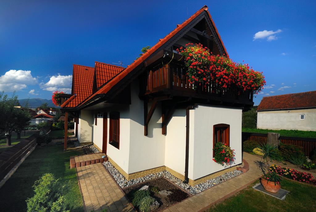Apartmanovy Dom Slniecko Липтовски-Ян Экстерьер фото