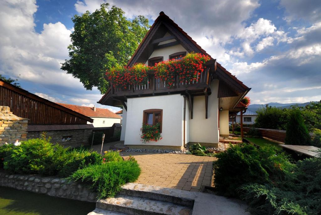 Apartmanovy Dom Slniecko Липтовски-Ян Экстерьер фото